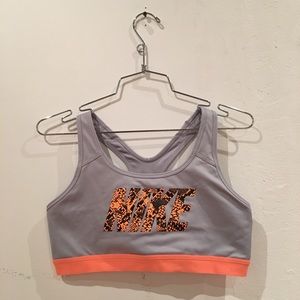 Nike Swoosh Sports Bra